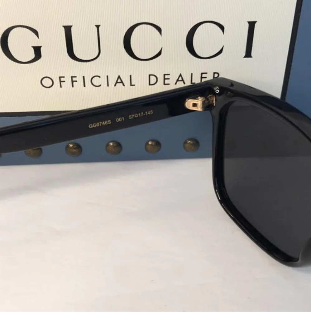 Authentic New Gucci Logo GG0746SA Sunglasses001 - Black - Grey